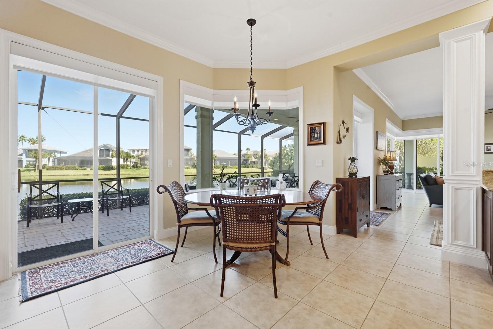 Image 36 of 94 For 17 Las Palmas Way