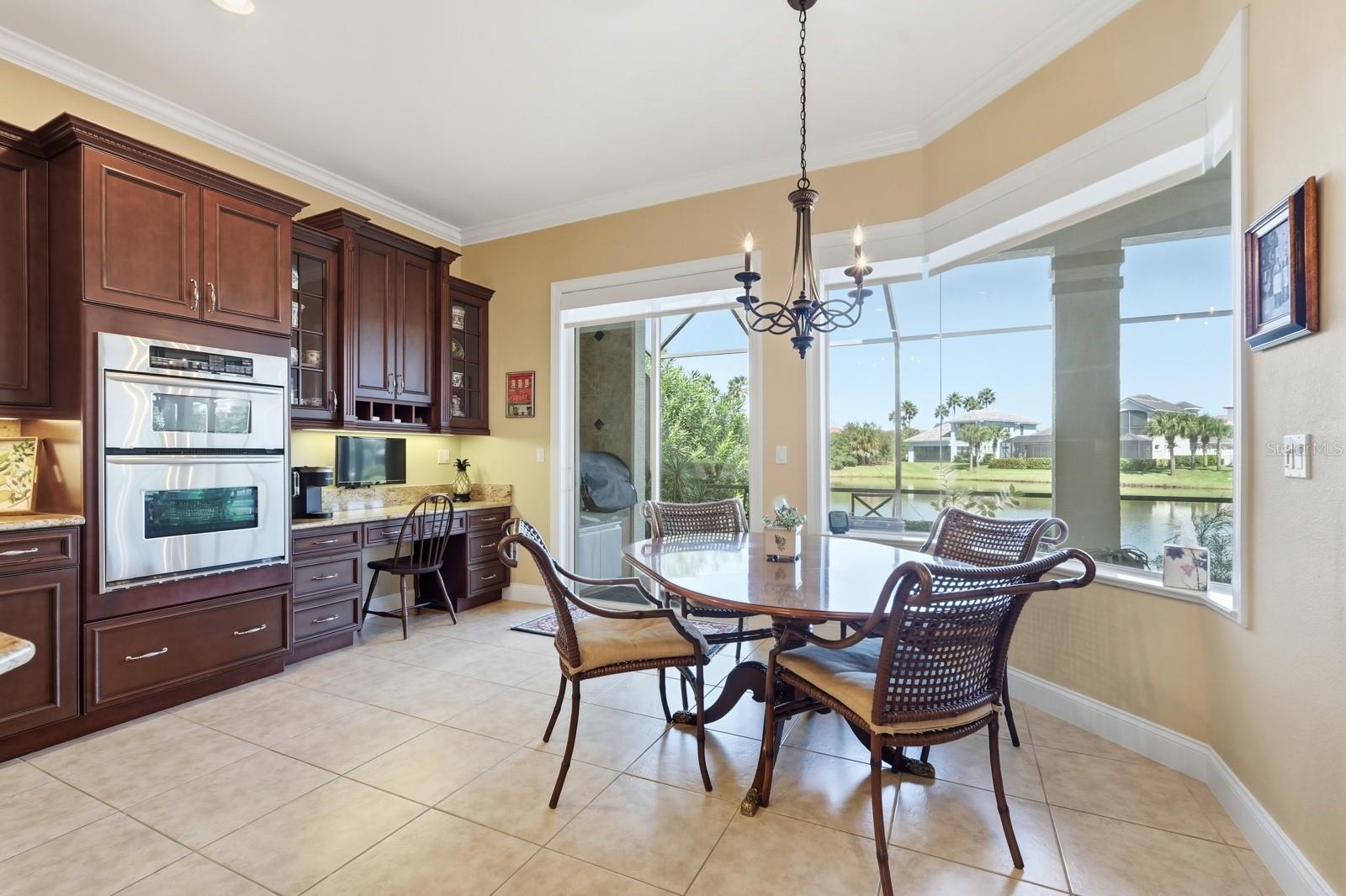 Image 37 of 94 For 17 Las Palmas Way