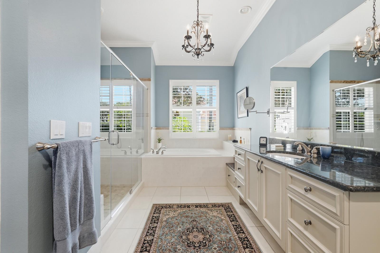 Image 56 of 94 For 17 Las Palmas Way