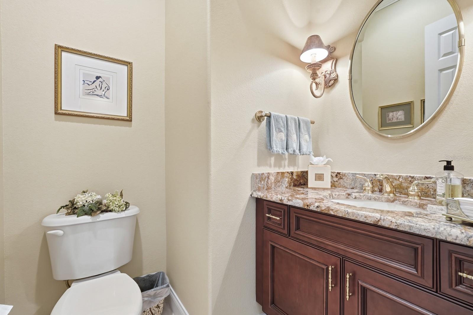 Image 60 of 94 For 17 Las Palmas Way