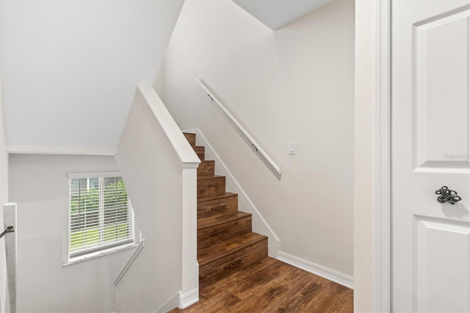 Image 14 of 59 For 34 Oceanside Drive