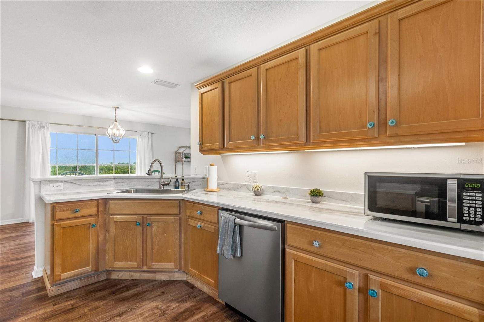 Image 18 of 59 For 34 Oceanside Drive