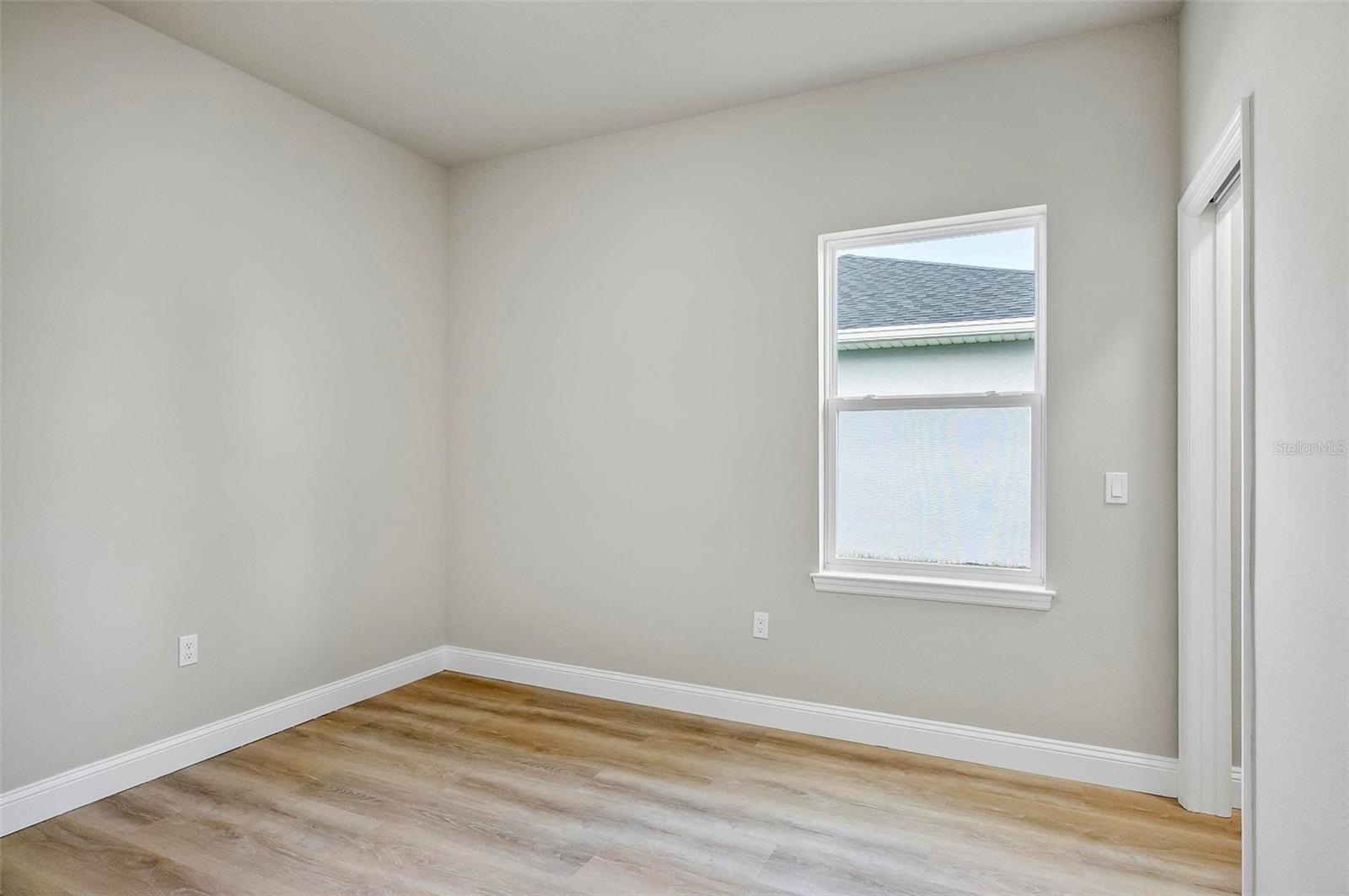 Image 20 of 59 For 32 Louisville Dr  A