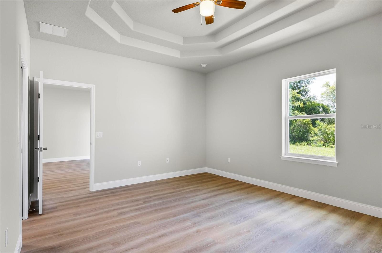 Image 31 of 59 For 32 Louisville Dr  A