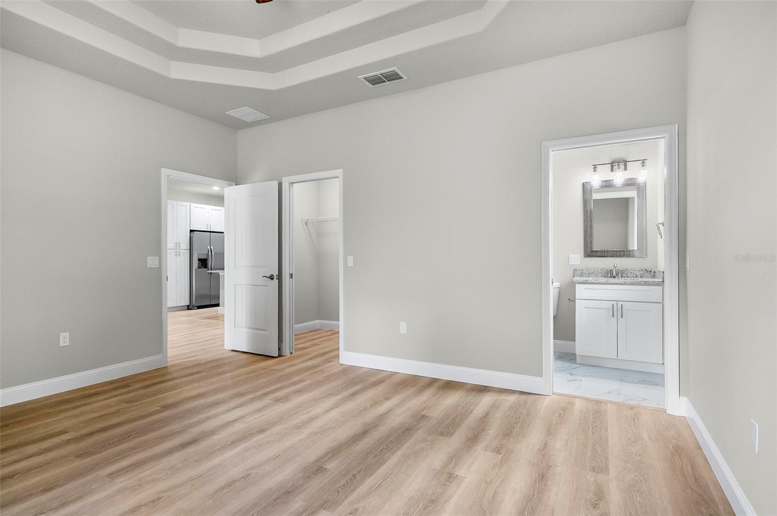 Image 49 of 59 For 32 Louisville Dr  A