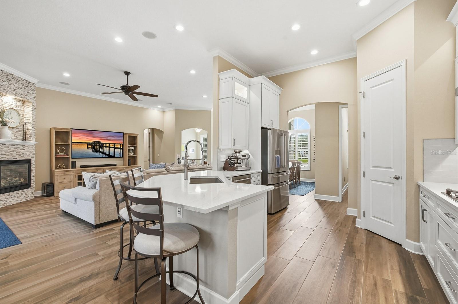 Image 10 of 64 For 21 Blue Oak Lane
