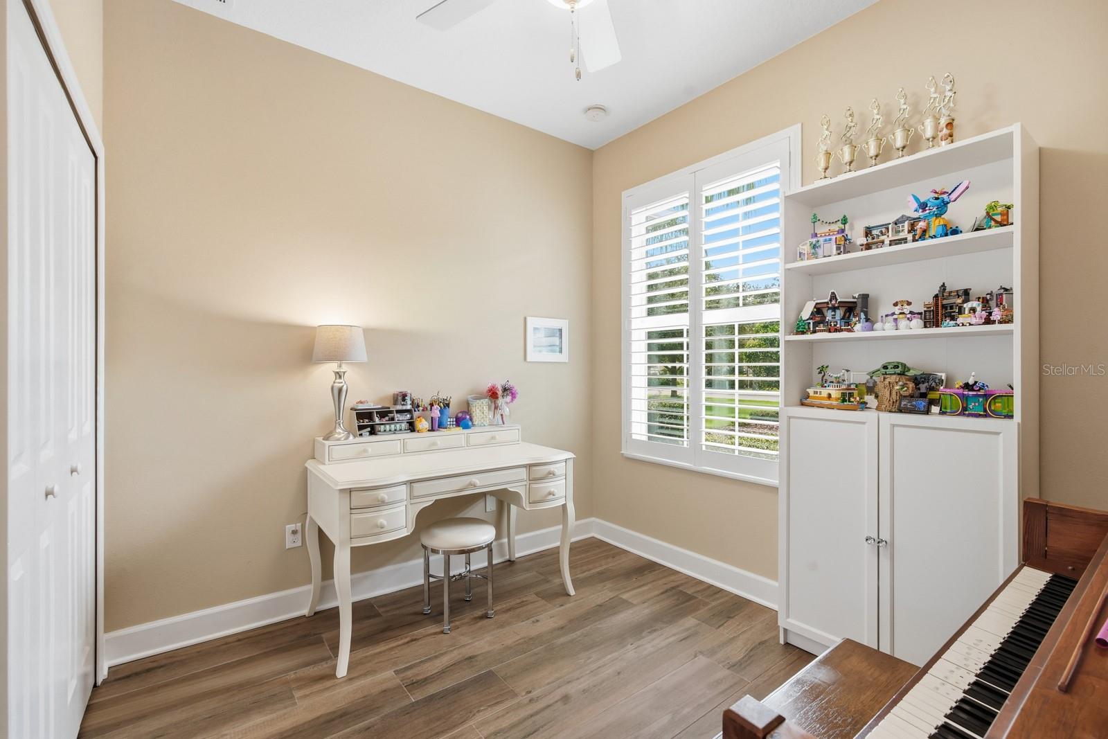 Image 15 of 64 For 21 Blue Oak Lane