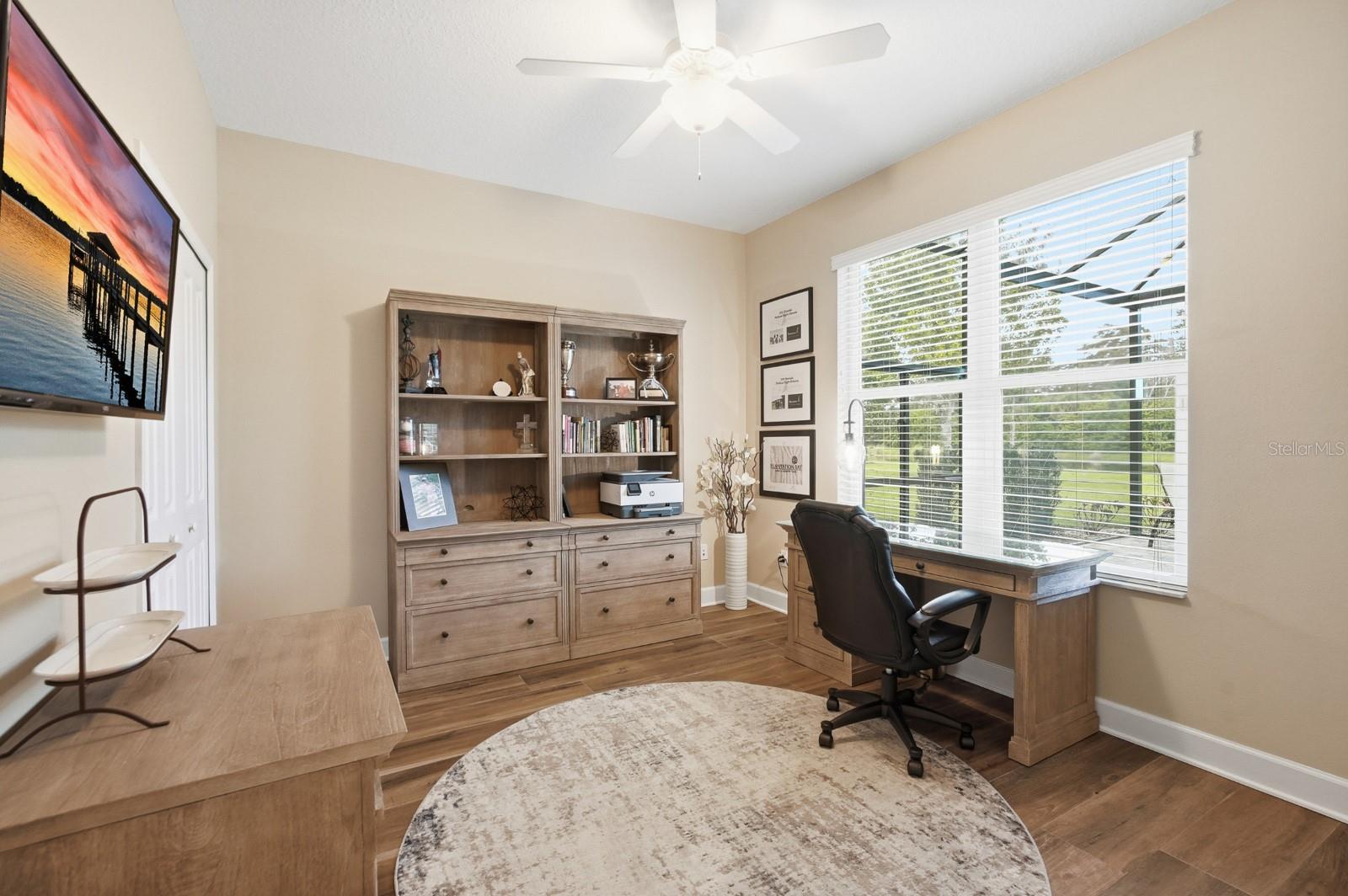 Image 17 of 64 For 21 Blue Oak Lane