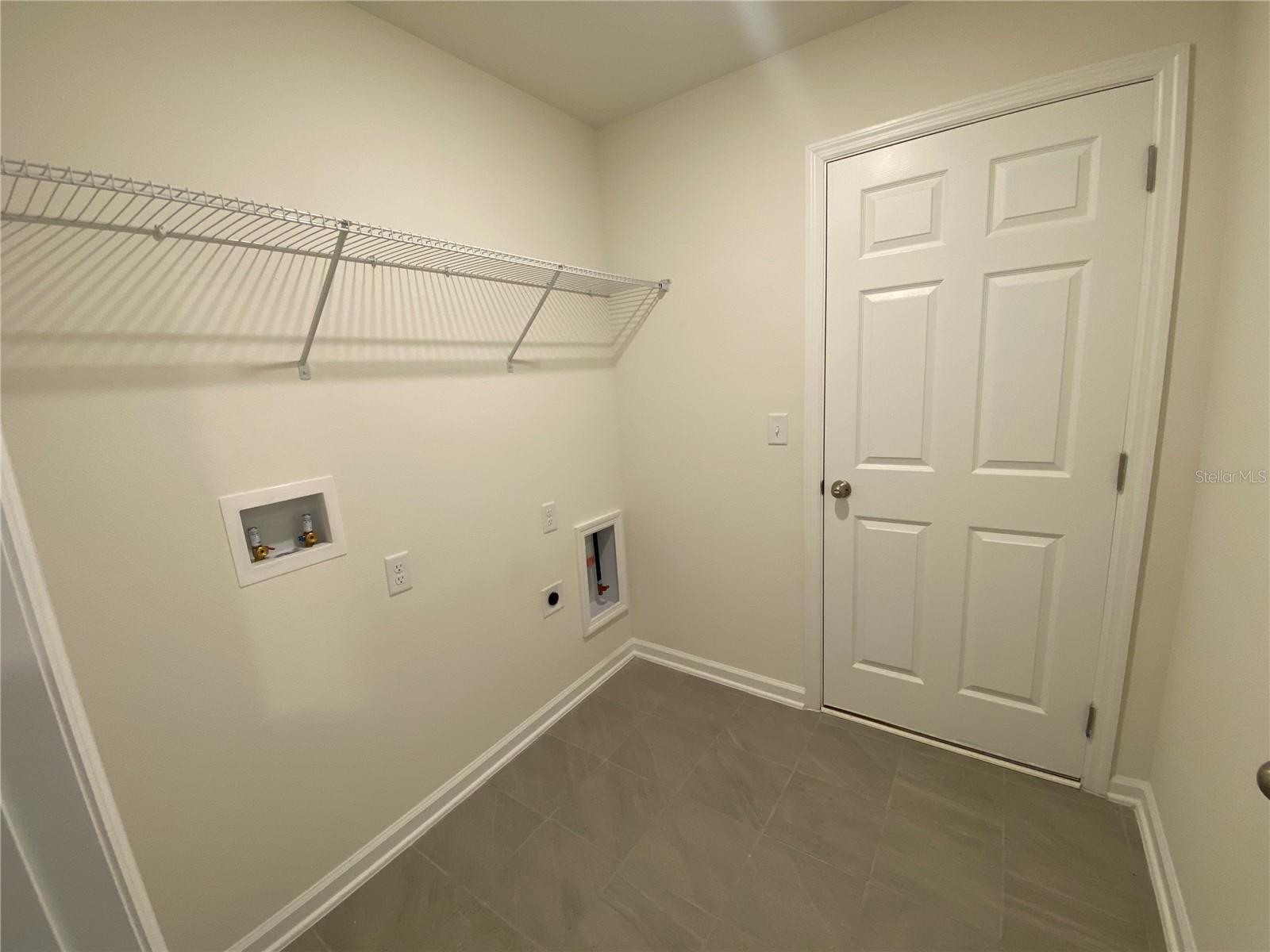 Image 6 of 15 For 42 Camellia Street