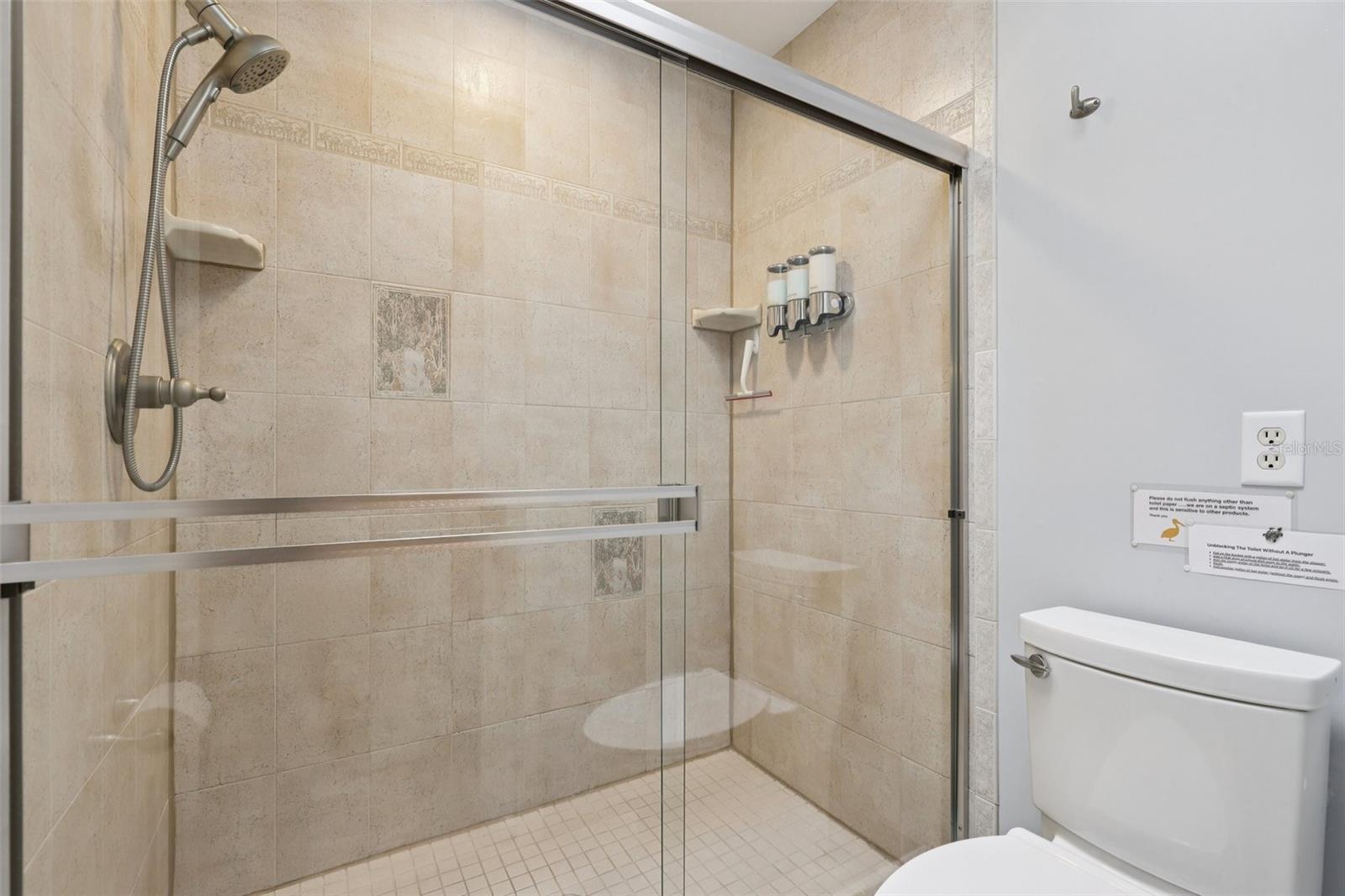 Image 48 of 70 For 133 Pelican Road