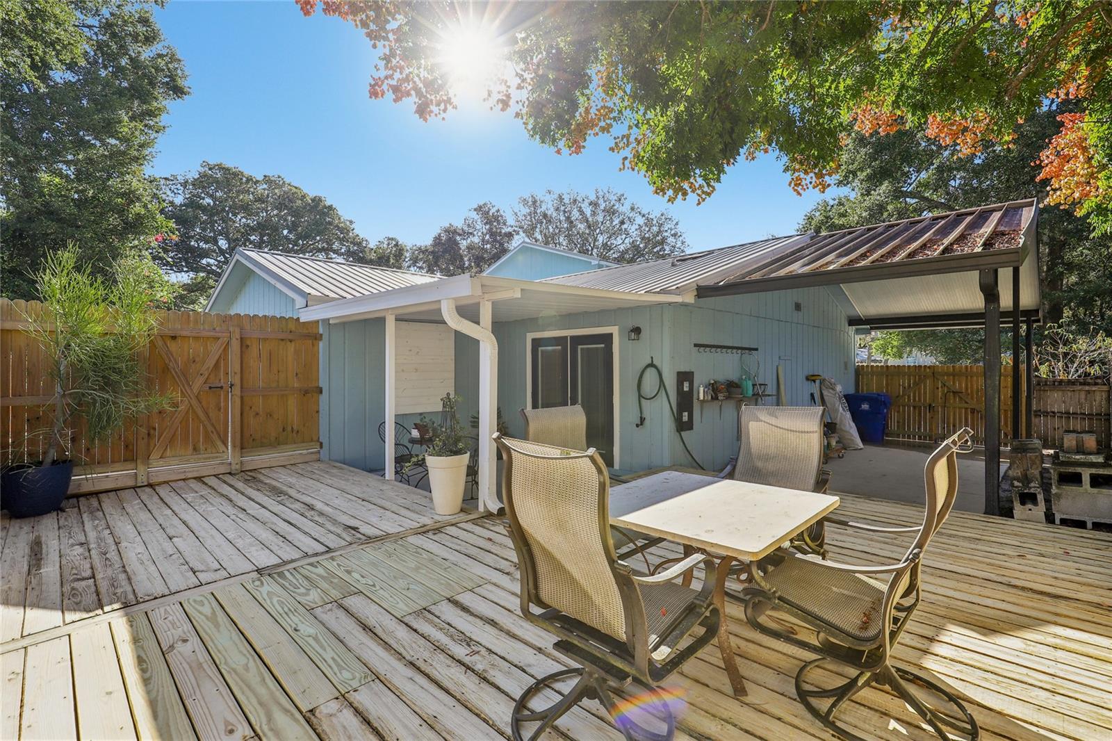 Image 54 of 70 For 133 Pelican Road