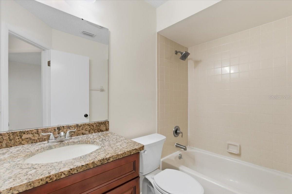 Image 24 of 70 For 8 Hembury Lane 8