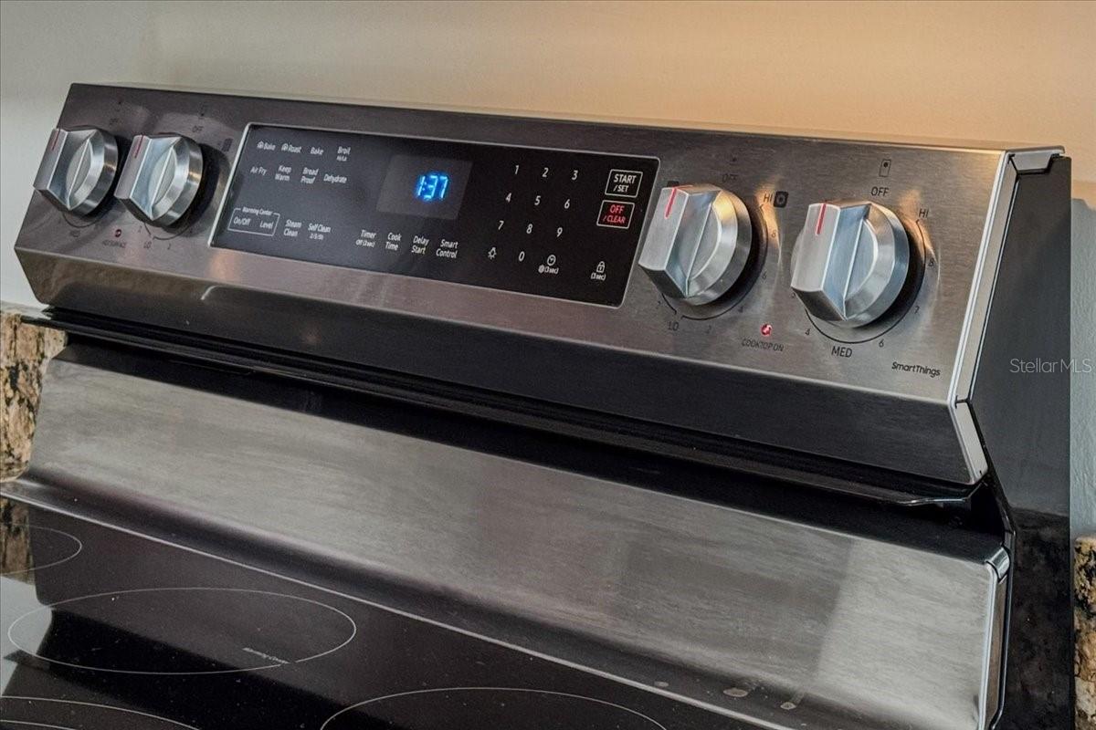 Image 30 of 70 For 8 Hembury Lane 8