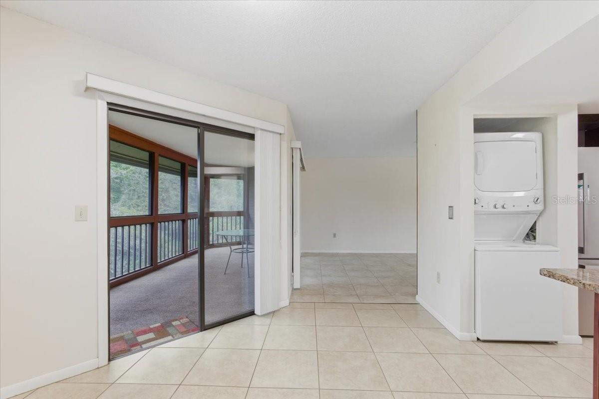 Image 44 of 70 For 8 Hembury Lane 8