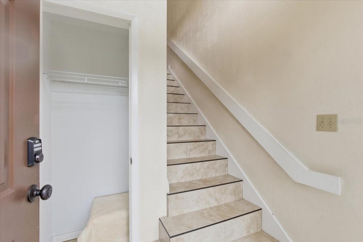 Image 55 of 70 For 8 Hembury Lane 8