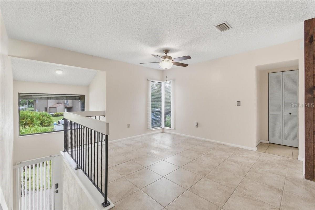 Image 62 of 70 For 8 Hembury Lane 8