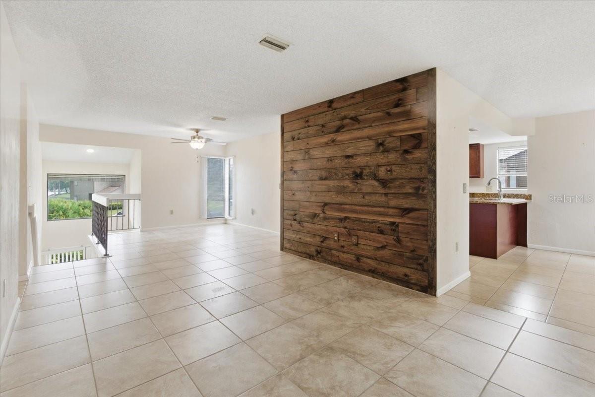 Image 64 of 70 For 8 Hembury Lane 8