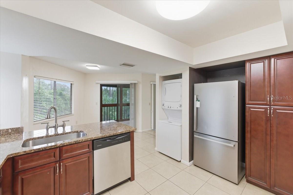 Image 67 of 70 For 8 Hembury Lane 8