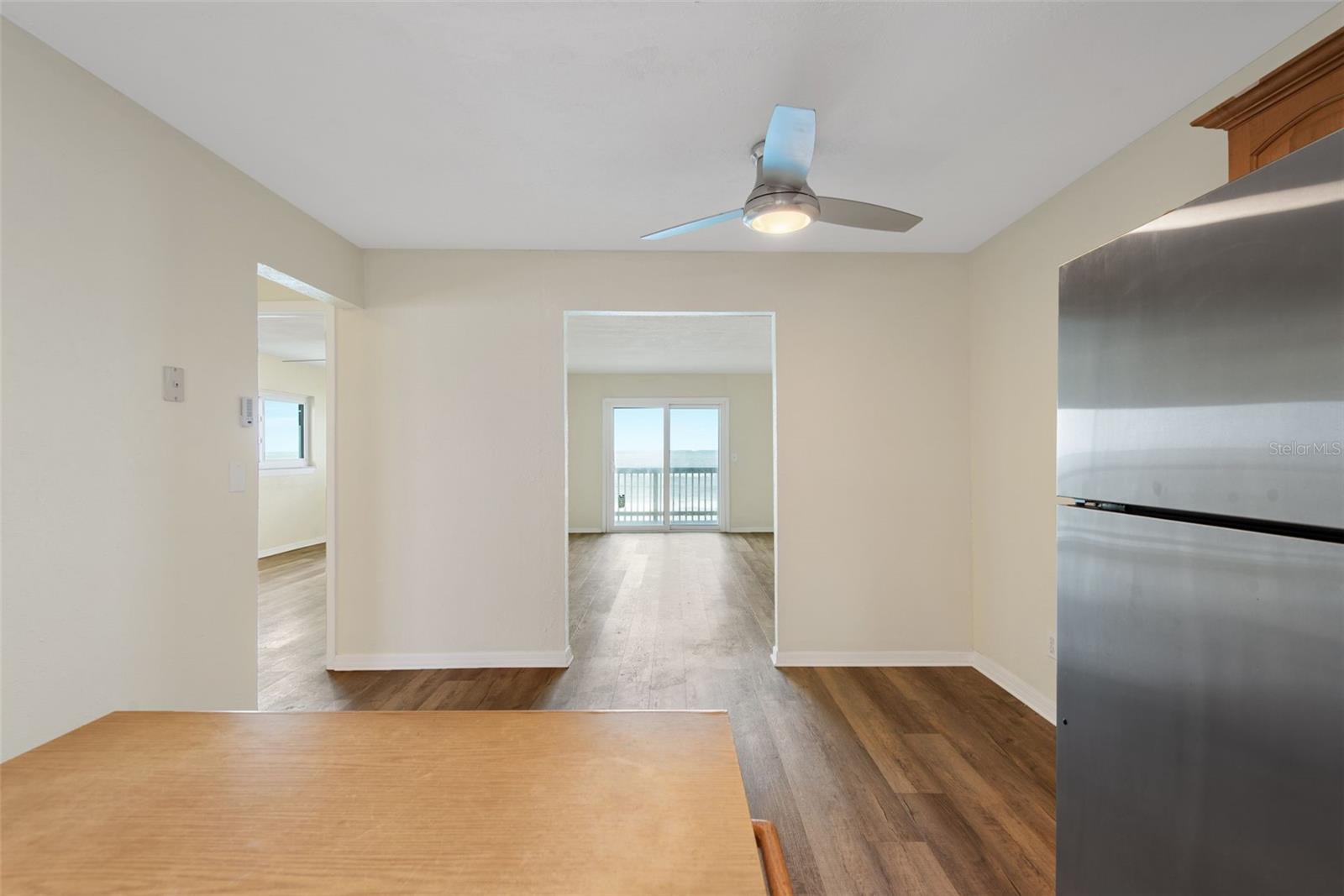 Image 18 of 36 For 2811 Ocean Shore Boulevard 5