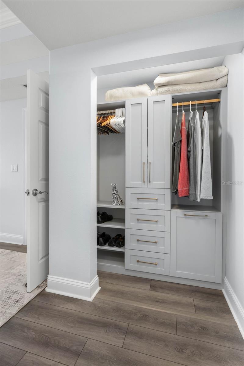 Image 39 of 96 For 60 Surfview Drive 308