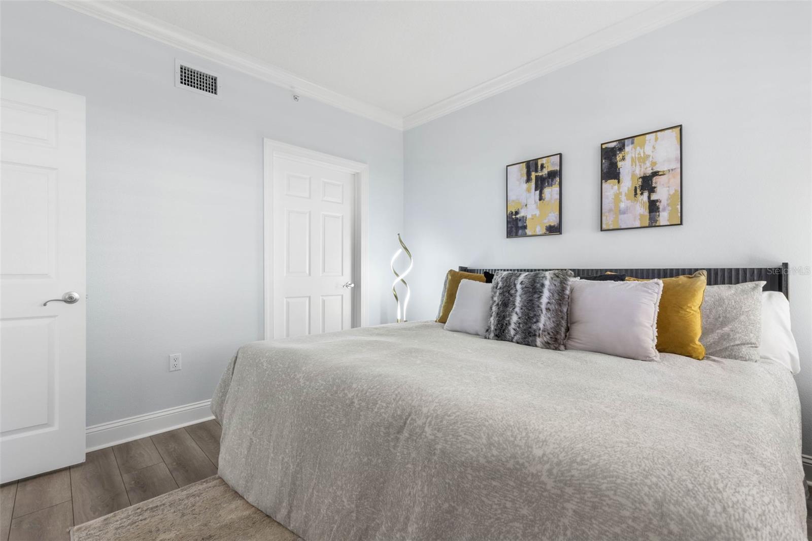 Image 55 of 96 For 60 Surfview Drive 308