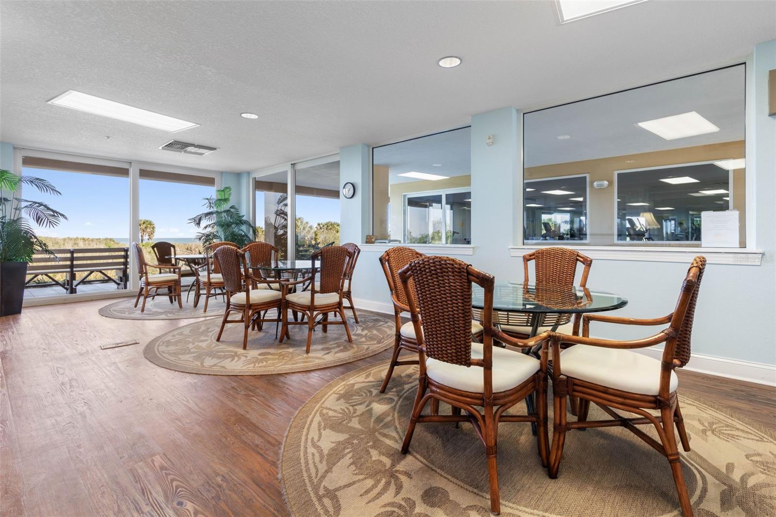 Image 73 of 96 For 60 Surfview Drive 308