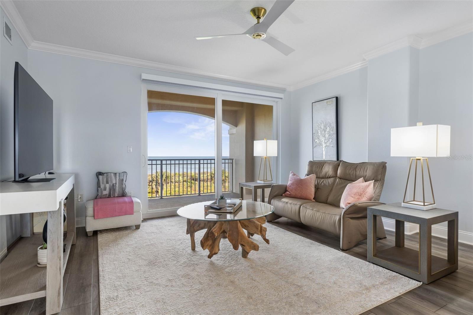 Image 8 of 96 For 60 Surfview Drive 308