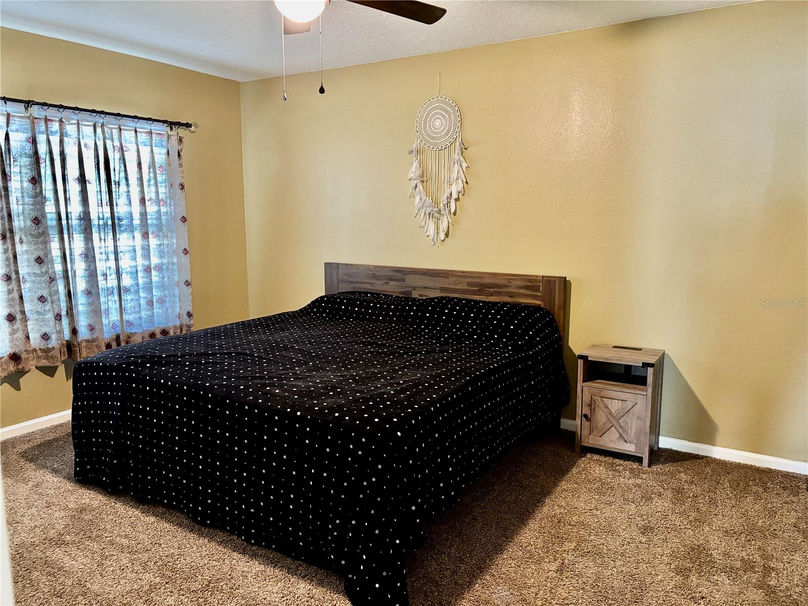 Image 21 of 39 For 18 Pacific Drive