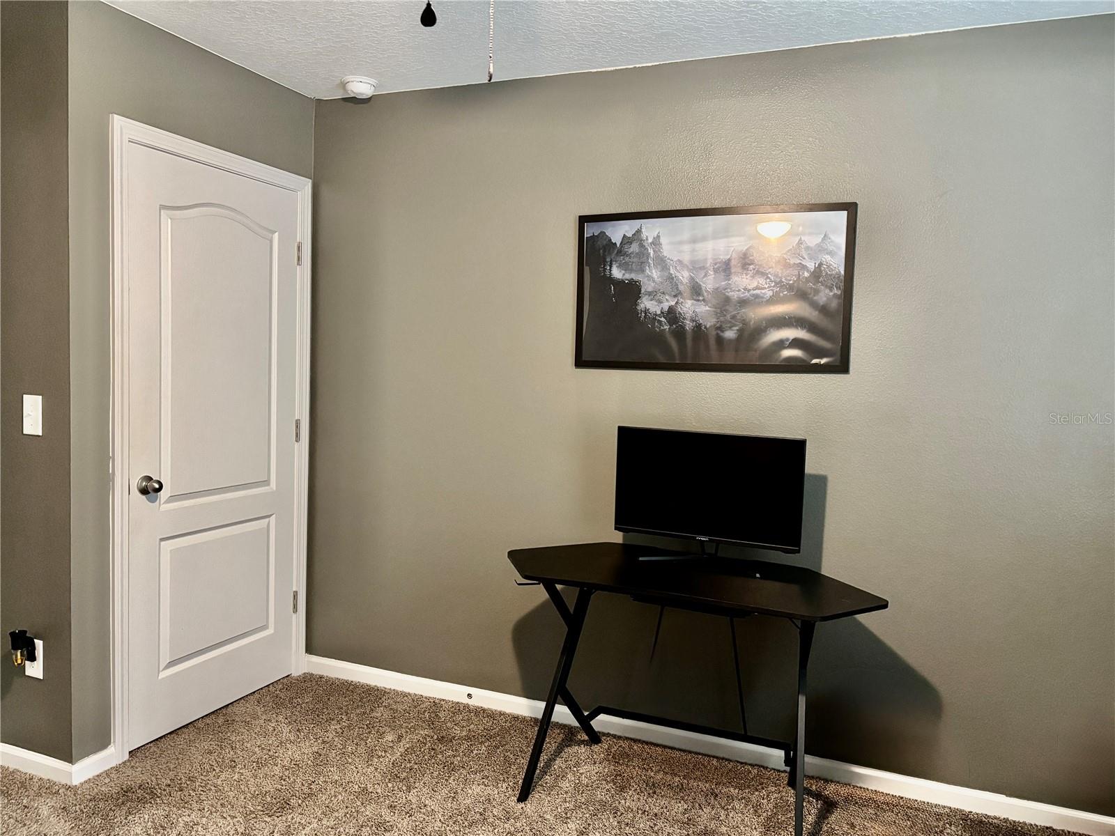 Image 34 of 39 For 18 Pacific Drive