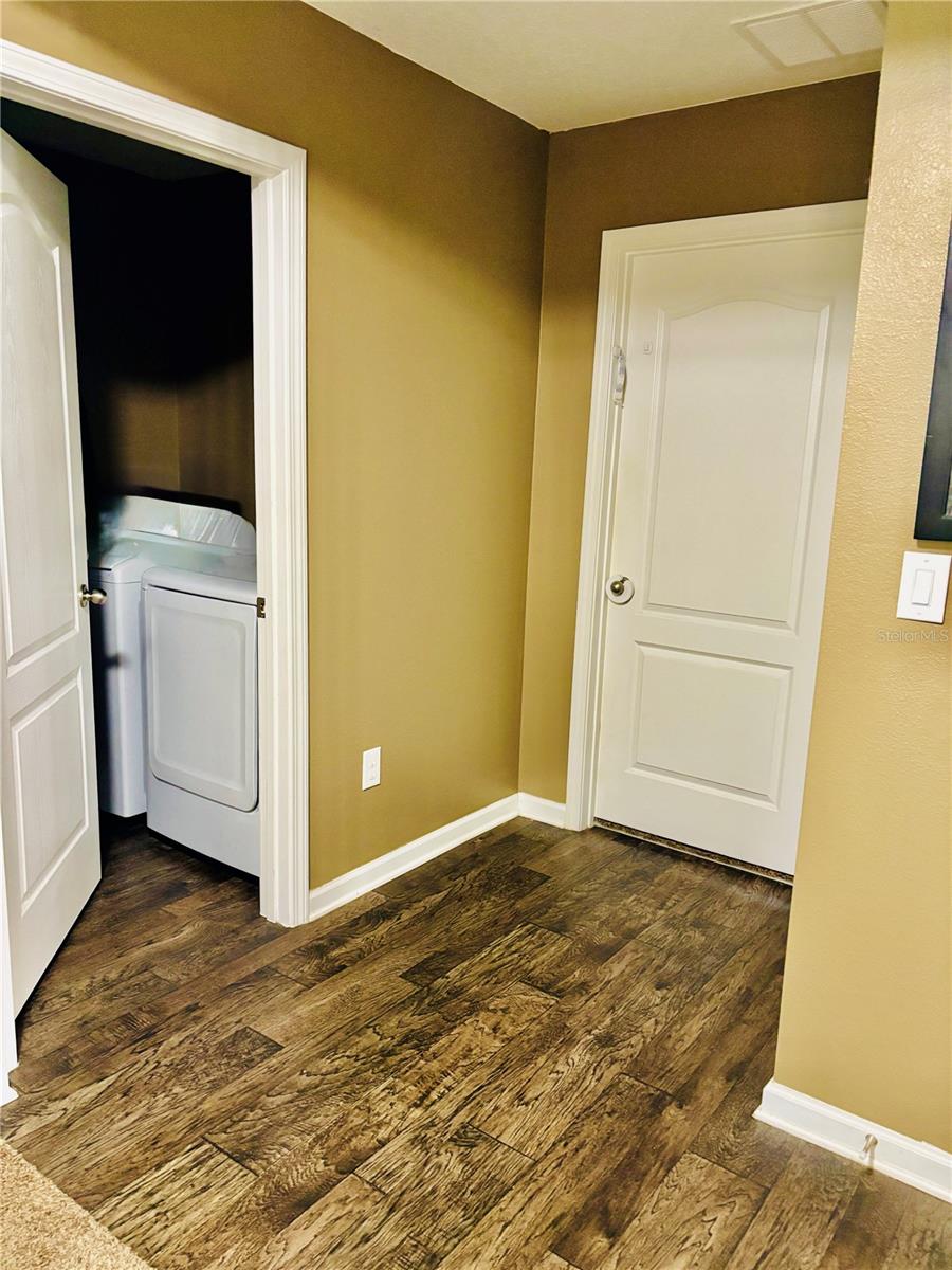 Image 7 of 39 For 18 Pacific Drive