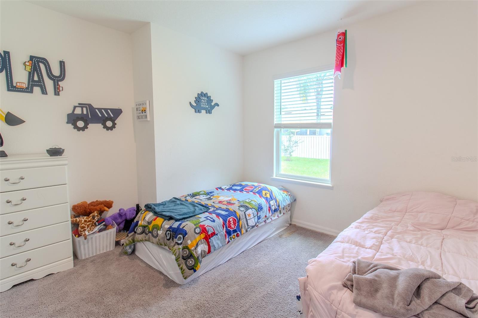 Image 19 of 25 For 25 Ferndale Lane