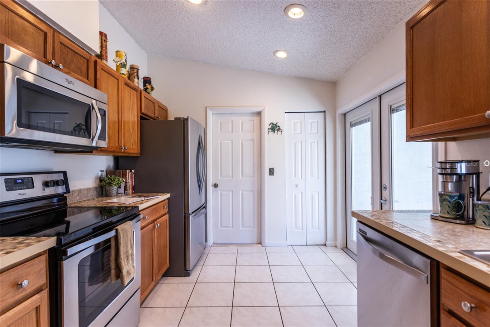 Image 15 of 47 For 22 Westfield Lane