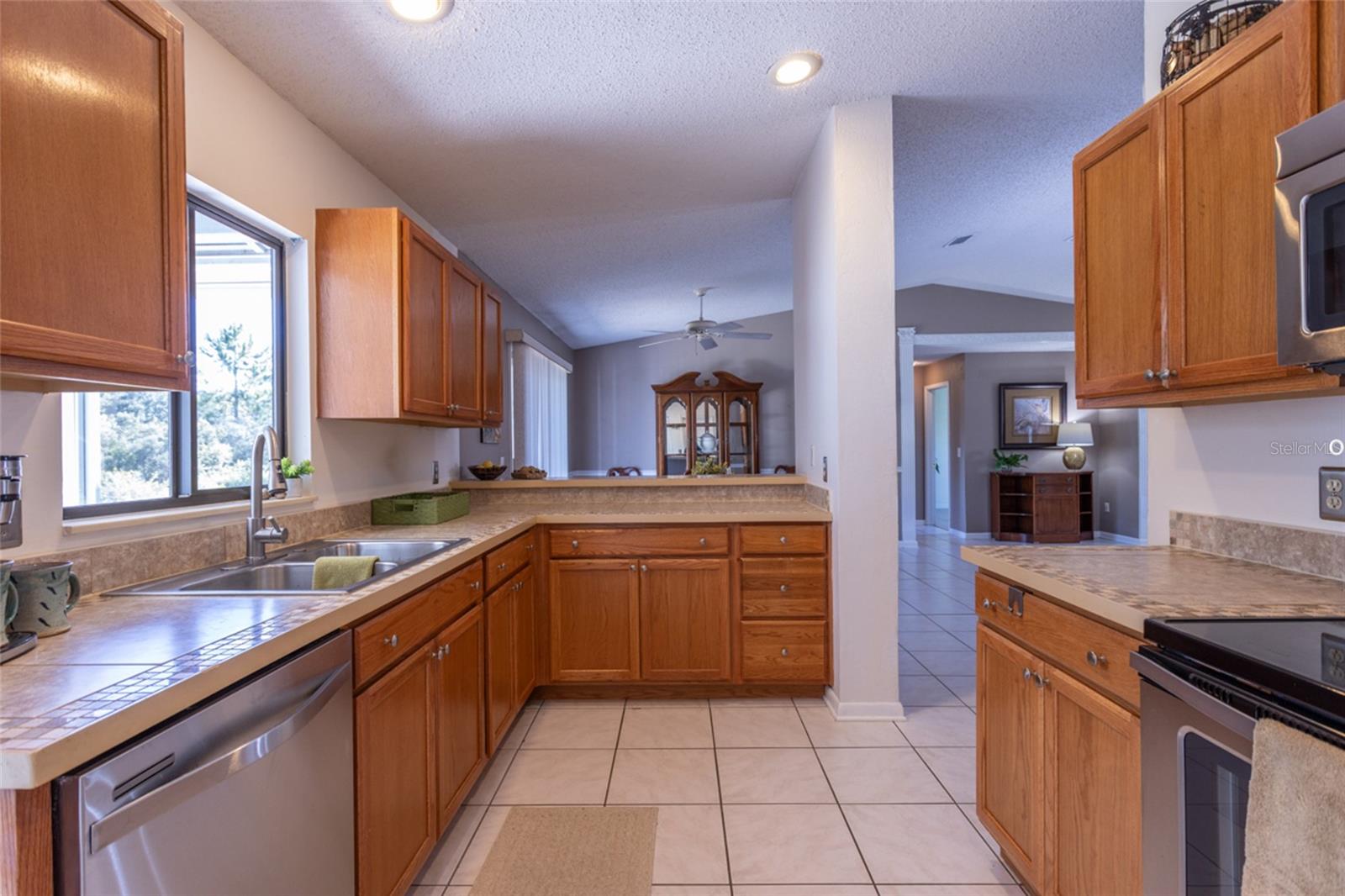 Image 16 of 47 For 22 Westfield Lane