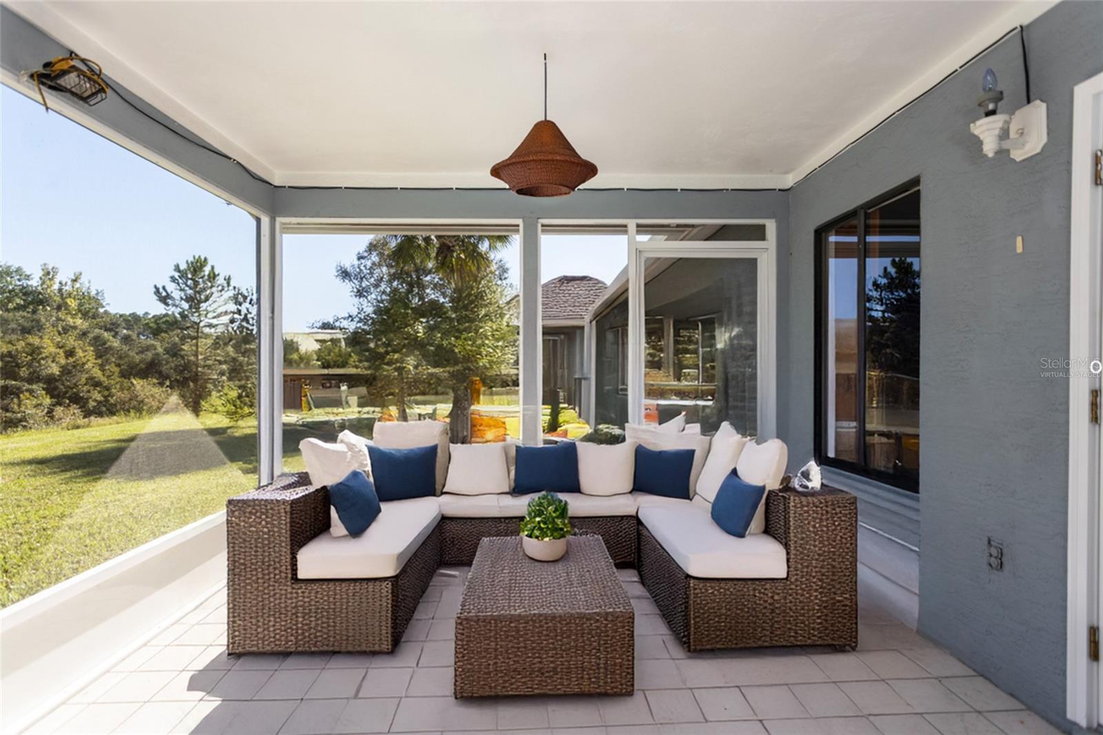 Image 20 of 47 For 22 Westfield Lane