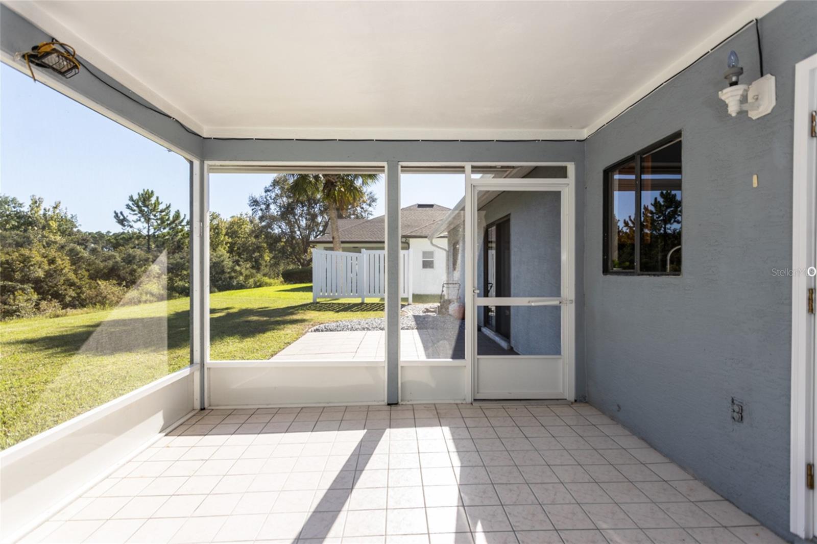 Image 21 of 47 For 22 Westfield Lane