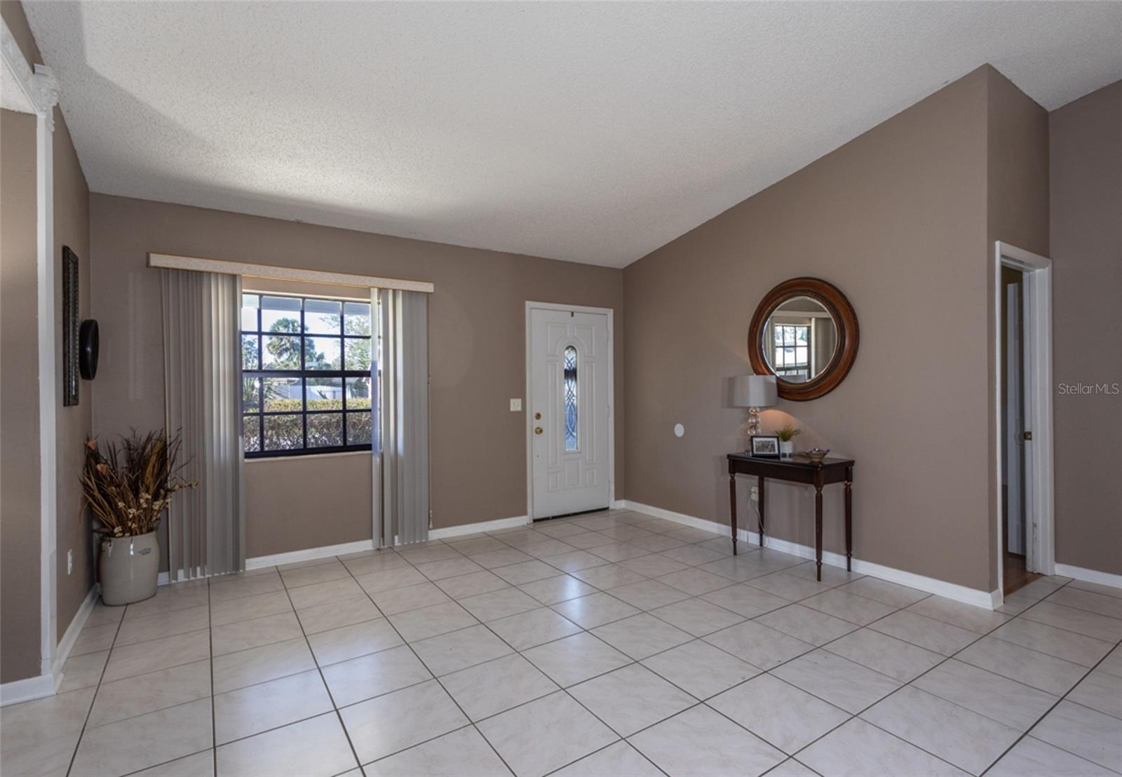 Image 9 of 47 For 22 Westfield Lane