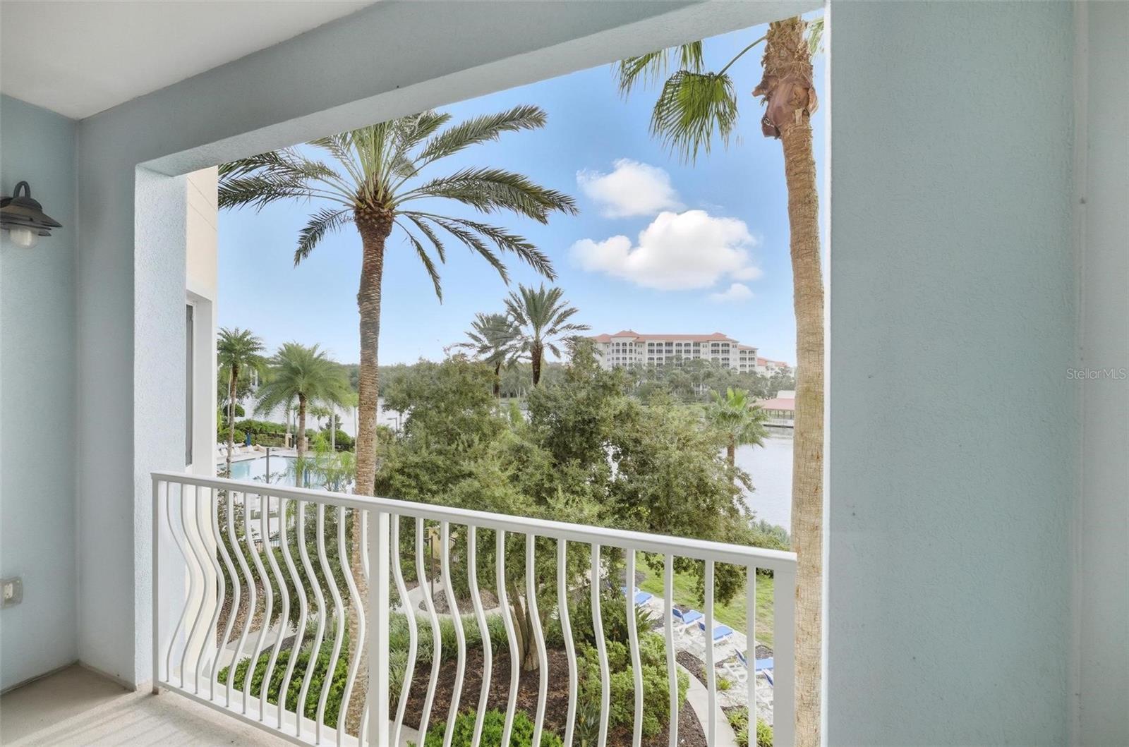 Image 44 of 62 For 102 Yacht Harbor Drive 376