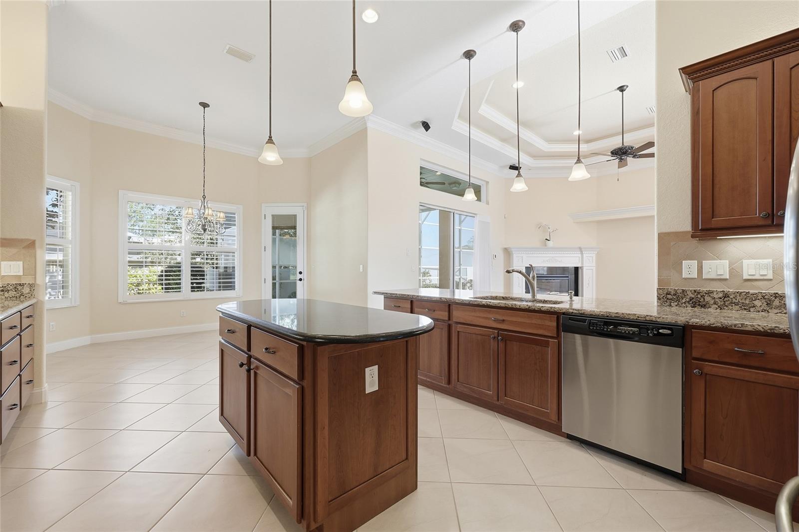 Image 14 of 65 For 9 Winter Haven Court