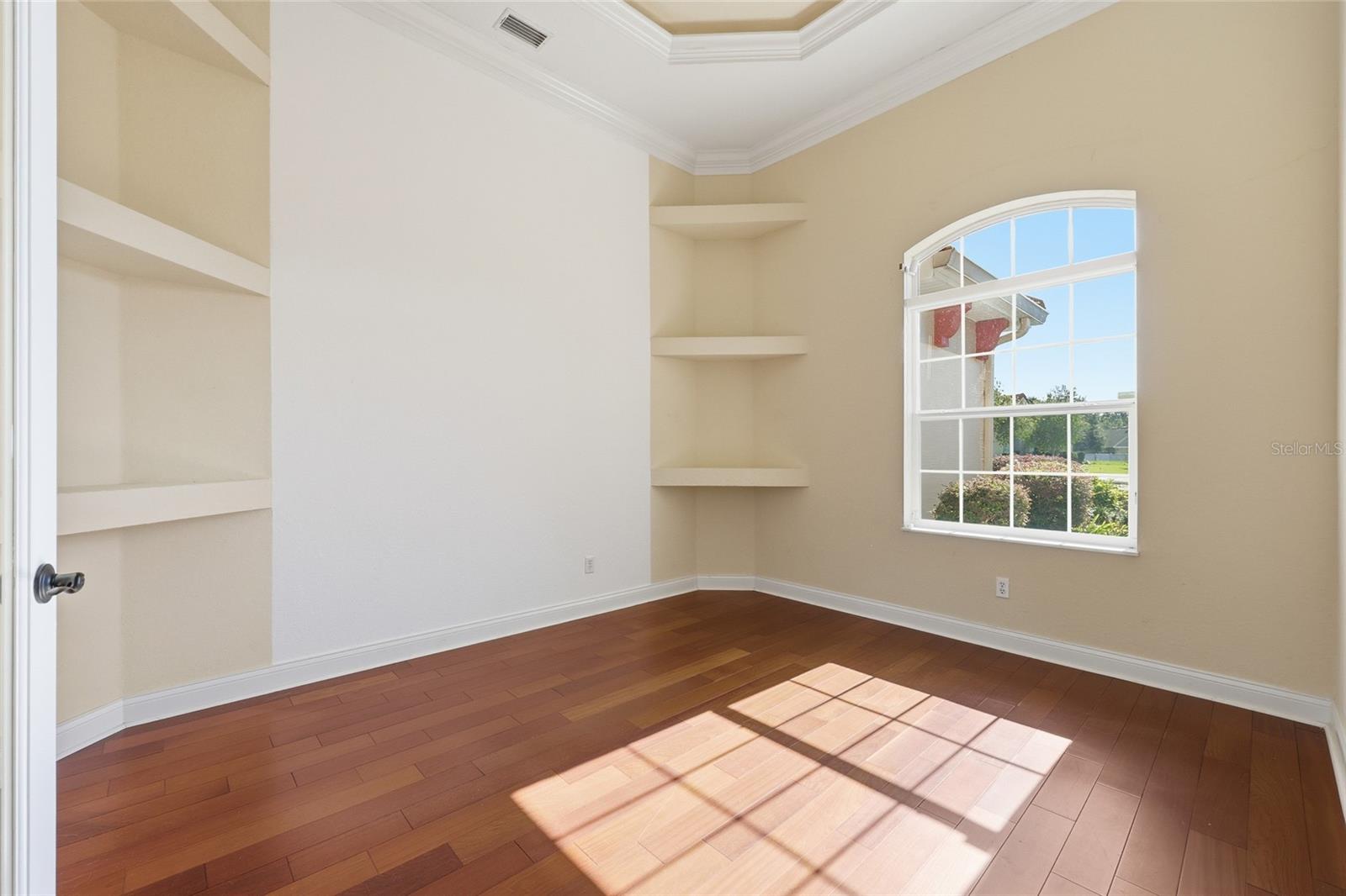 Image 23 of 65 For 9 Winter Haven Court