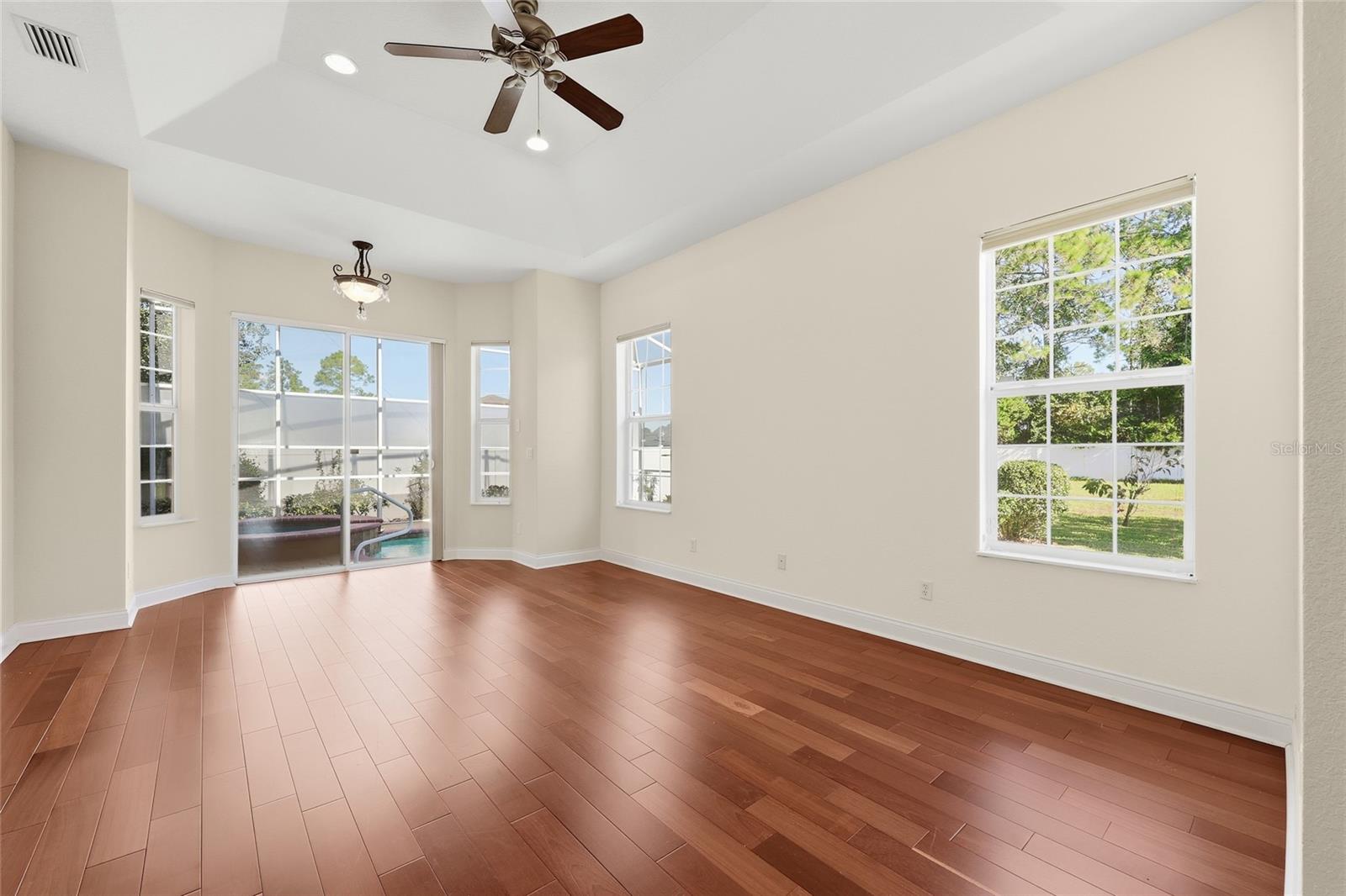 Image 24 of 65 For 9 Winter Haven Court