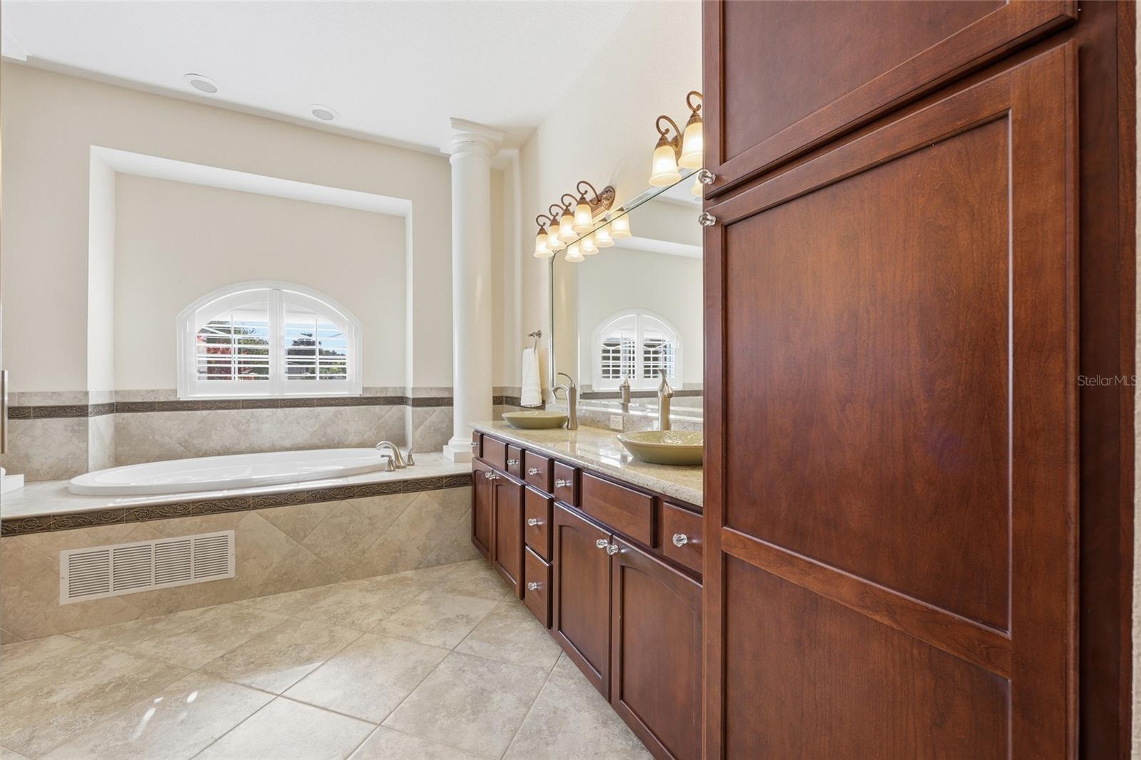 Image 30 of 65 For 9 Winter Haven Court