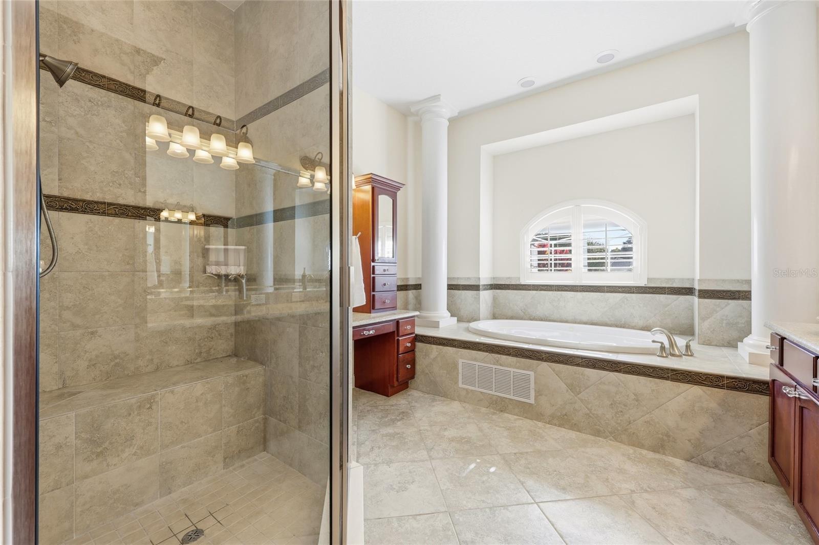 Image 31 of 65 For 9 Winter Haven Court