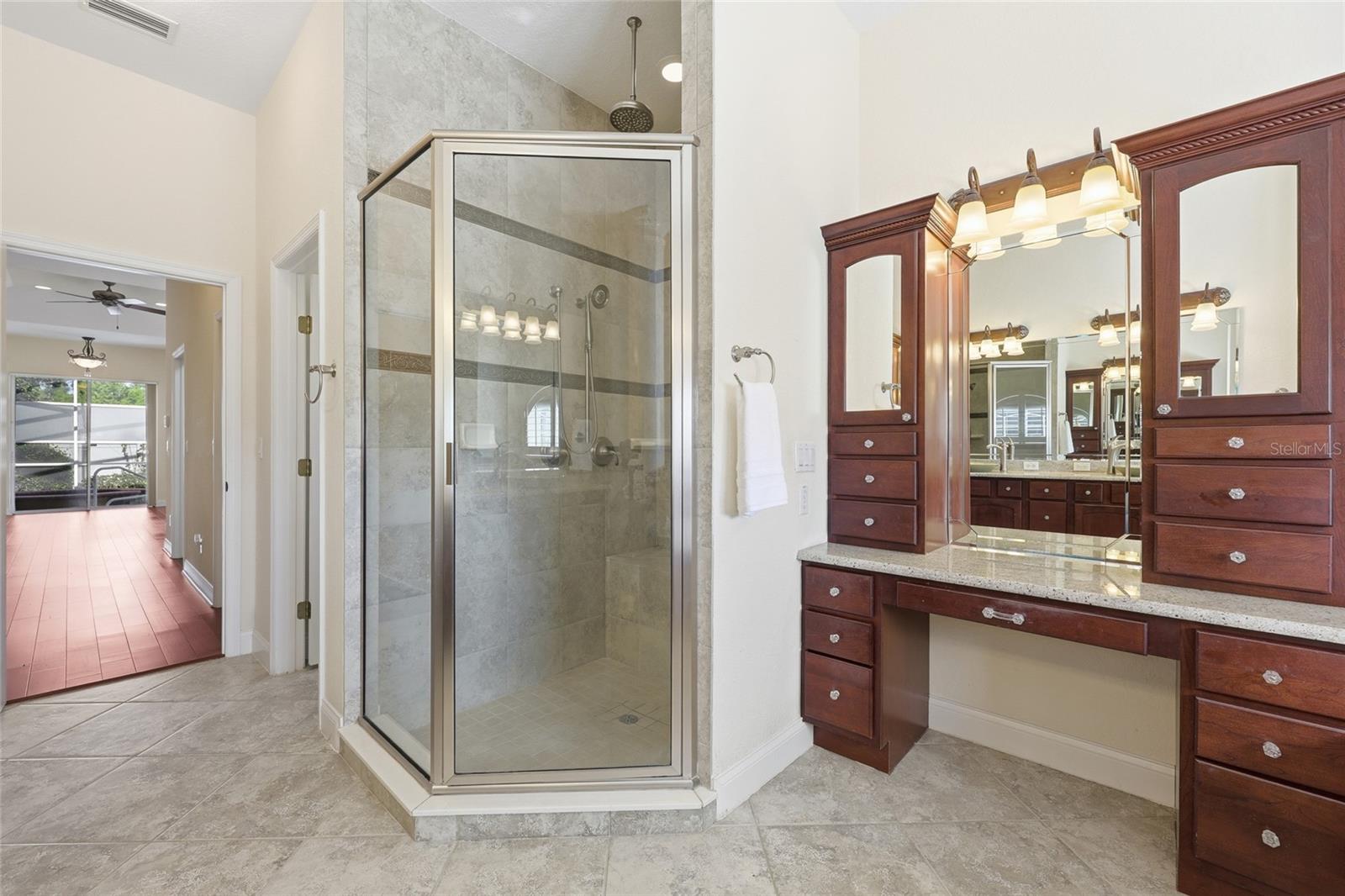 Image 32 of 65 For 9 Winter Haven Court