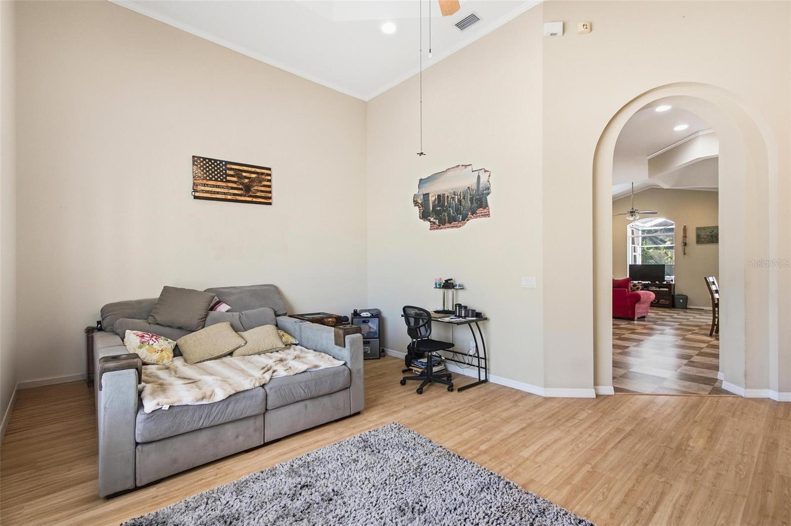 Image 26 of 83 For 1 Woodbury Drive