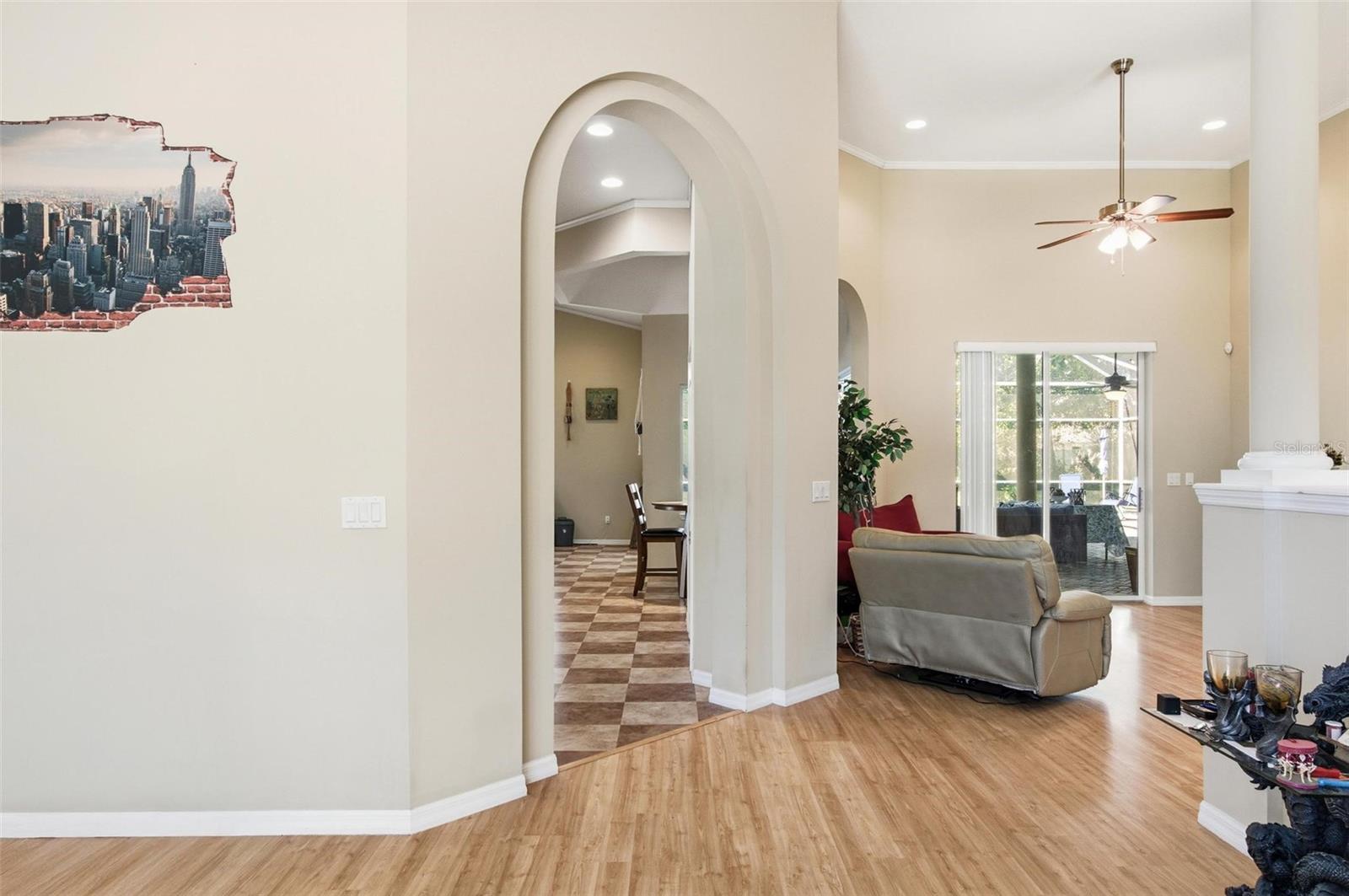 Image 29 of 83 For 1 Woodbury Drive