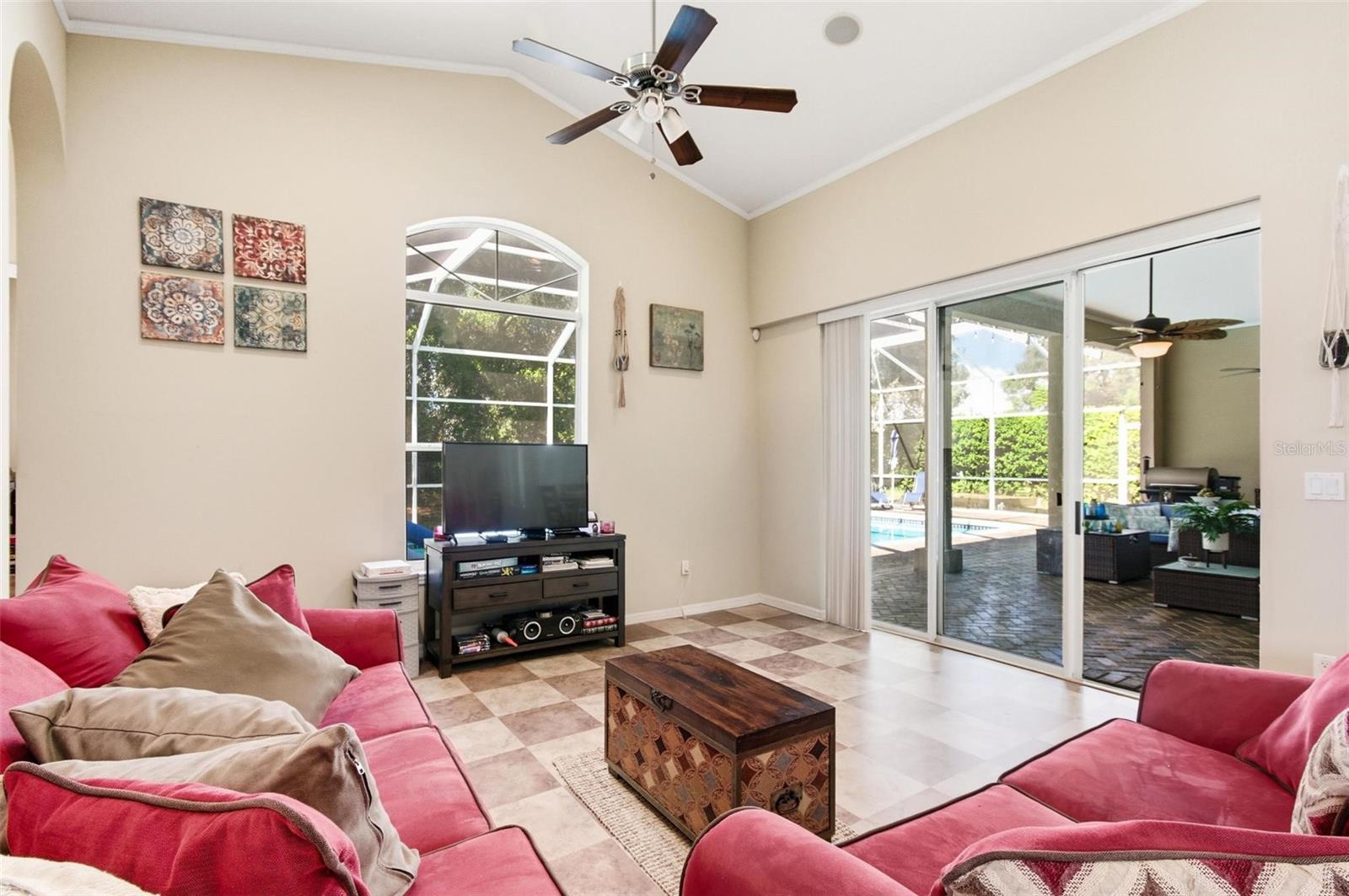 Image 41 of 83 For 1 Woodbury Drive