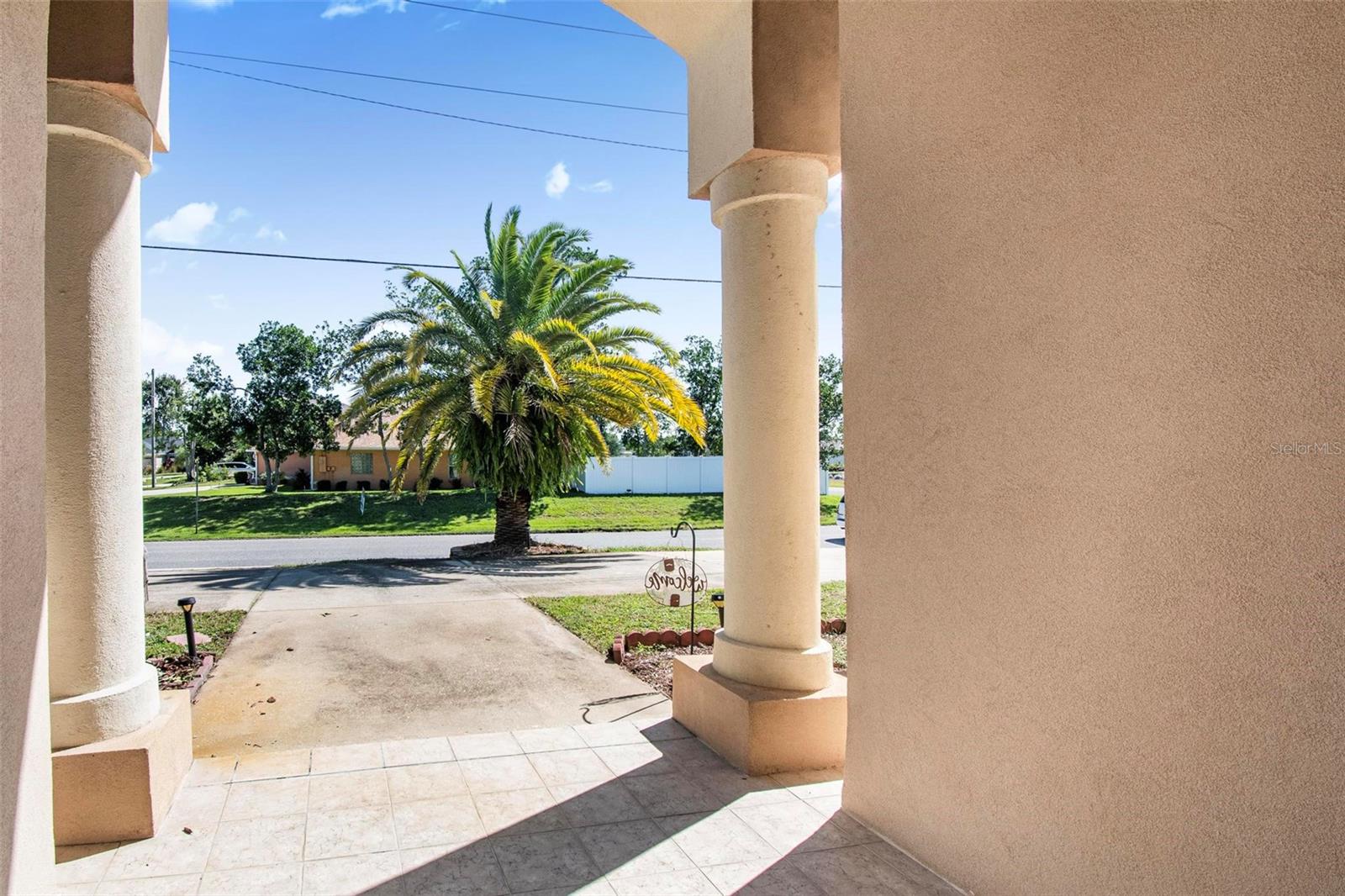 Image 5 of 83 For 1 Woodbury Drive