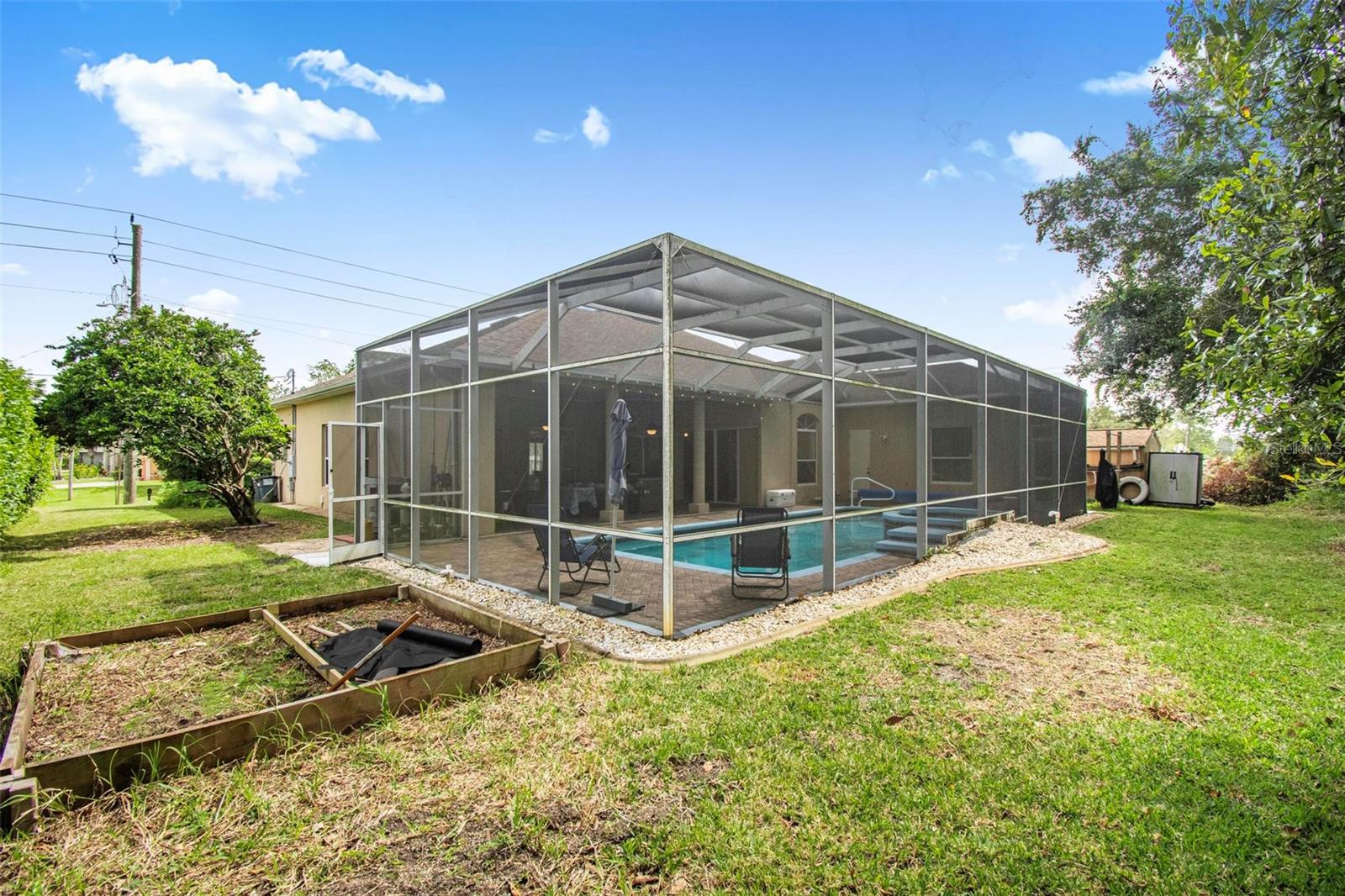 Image 72 of 83 For 1 Woodbury Drive