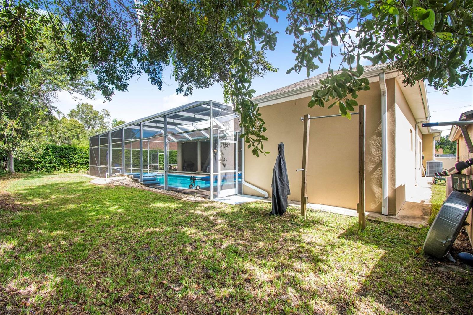 Image 73 of 83 For 1 Woodbury Drive