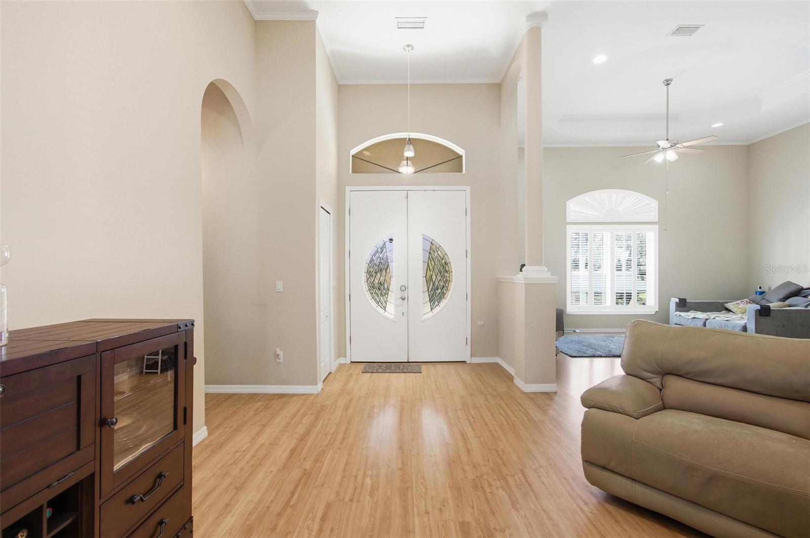 Image 8 of 83 For 1 Woodbury Drive